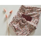 Shorts Flower Natural (kies een maat groter) Shorts Flower Natural (kies een maat groter)